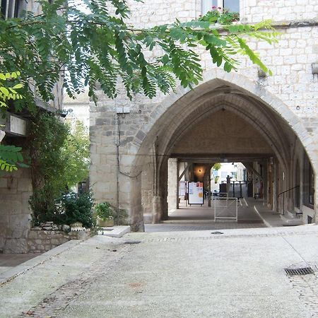 Petit Gite Des Augustins Monflanquin Eksteriør bilde
