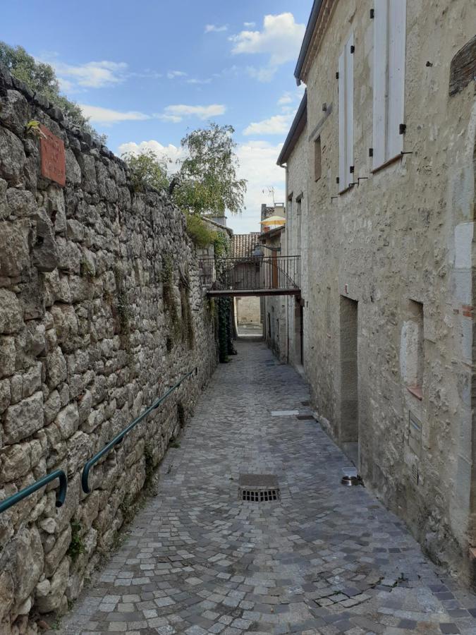 Petit Gite Des Augustins Monflanquin Eksteriør bilde